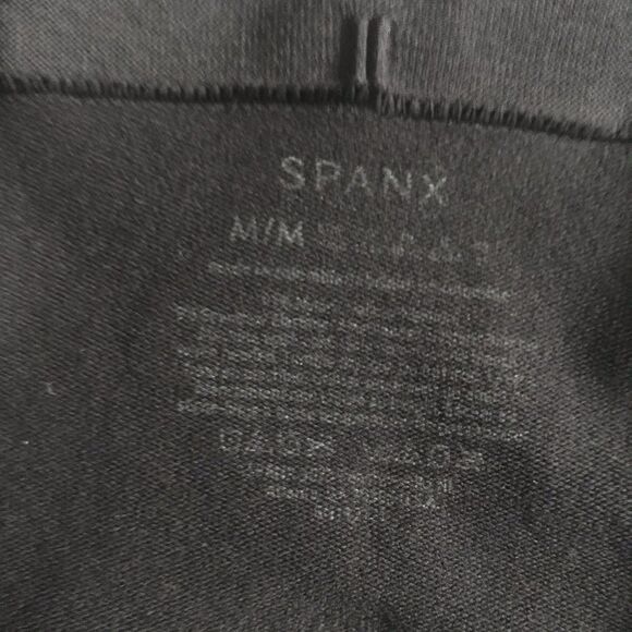 SPANX Maternity Leggings SZ M Black High Waist Panel Bump Pregnancy Stretch 23” - Picture 8 of 8